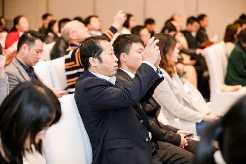 洗滌設備行業(yè)衣物護理新趨勢與產品創(chuàng)新將成為行業(yè)持續(xù)發(fā)展風向標